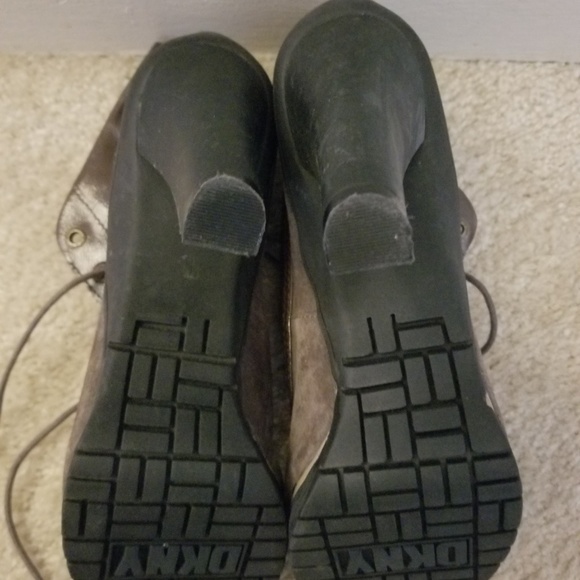 DKNY RAIN BOOTIES - Picture 5 of 5